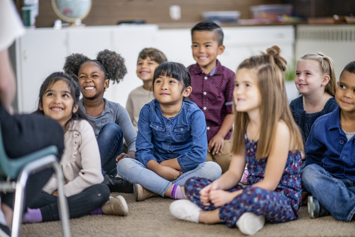 kids listening to story